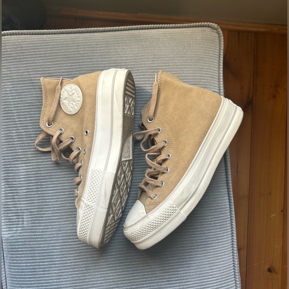 Custom Chuck Taylor’s